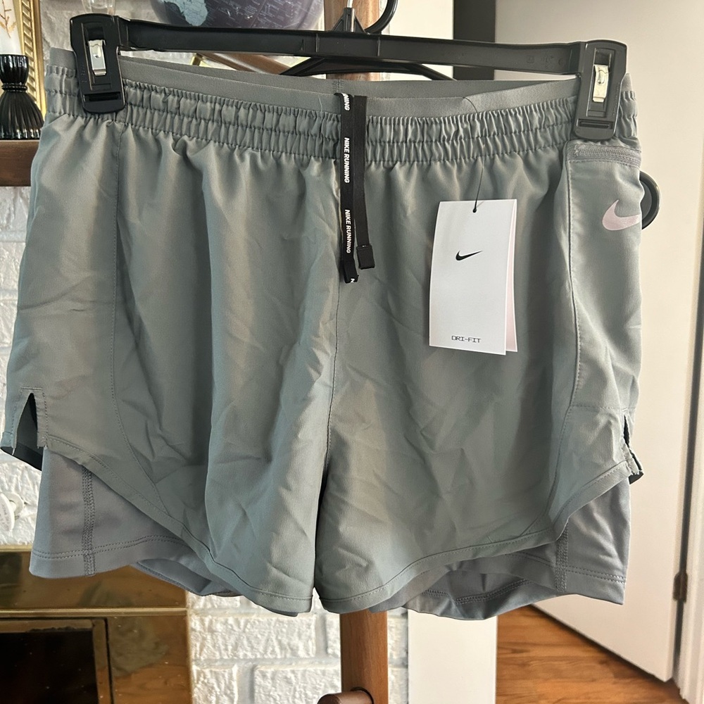 Nike Women's One Dri-FIT High-Waisted 3" 2-in-1 Shorts